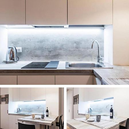 Monolocale Cenisio Apartment Milan Bagian luar foto